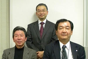 左より 藤澤様、吉田様、林様