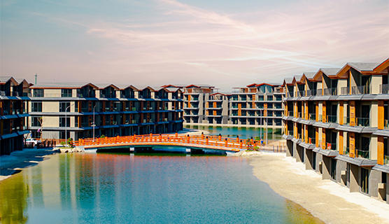 Royal Island (Vu Yen) I, II