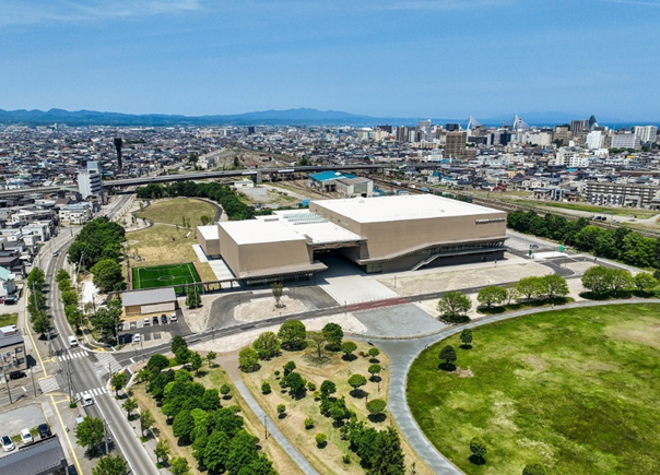 カクヒログループスーパーアリーナ（青森市総合体育館）