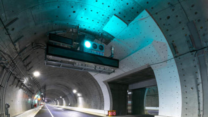 首都高速道路　高速神奈川７号横浜北西線　横浜北西トンネル